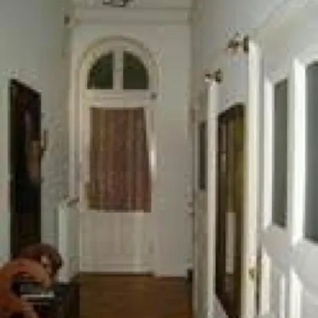 9 Budapest